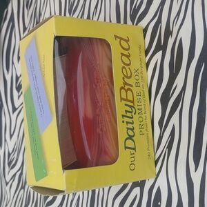 NEW  Day spring Our daily bread promise box